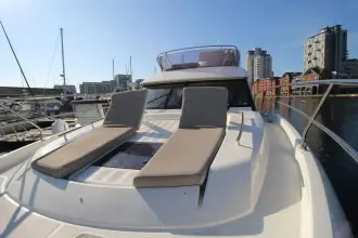 Thumbnail von Prestige 420