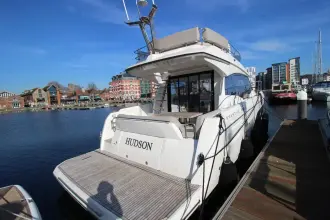 Thumbnail von Prestige 420