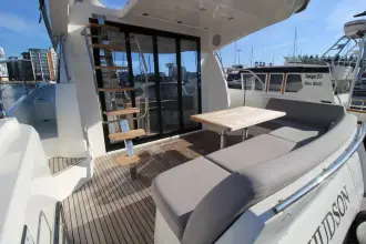 Thumbnail von Prestige 420