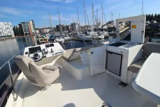 Thumbnail von Prestige 420