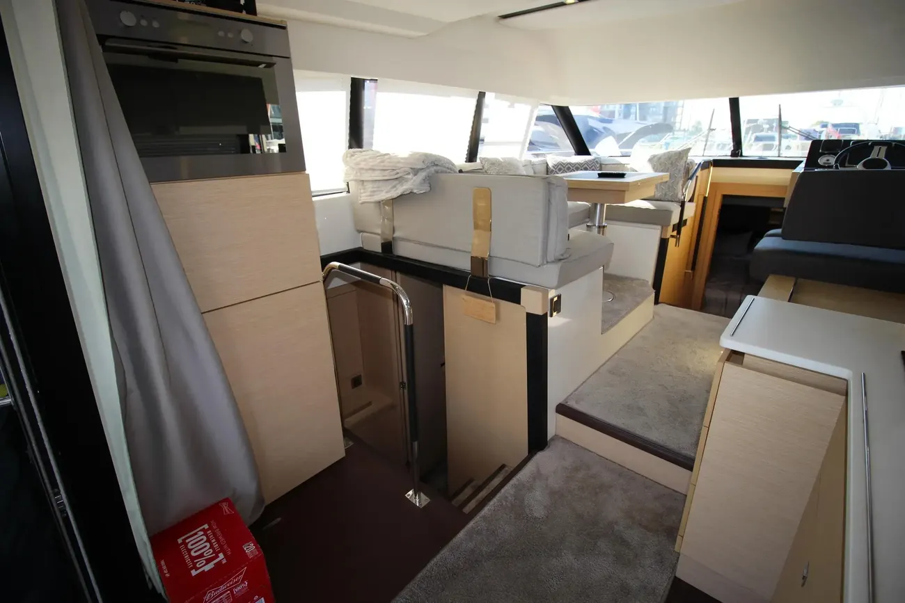 Thumbnail von Prestige 420