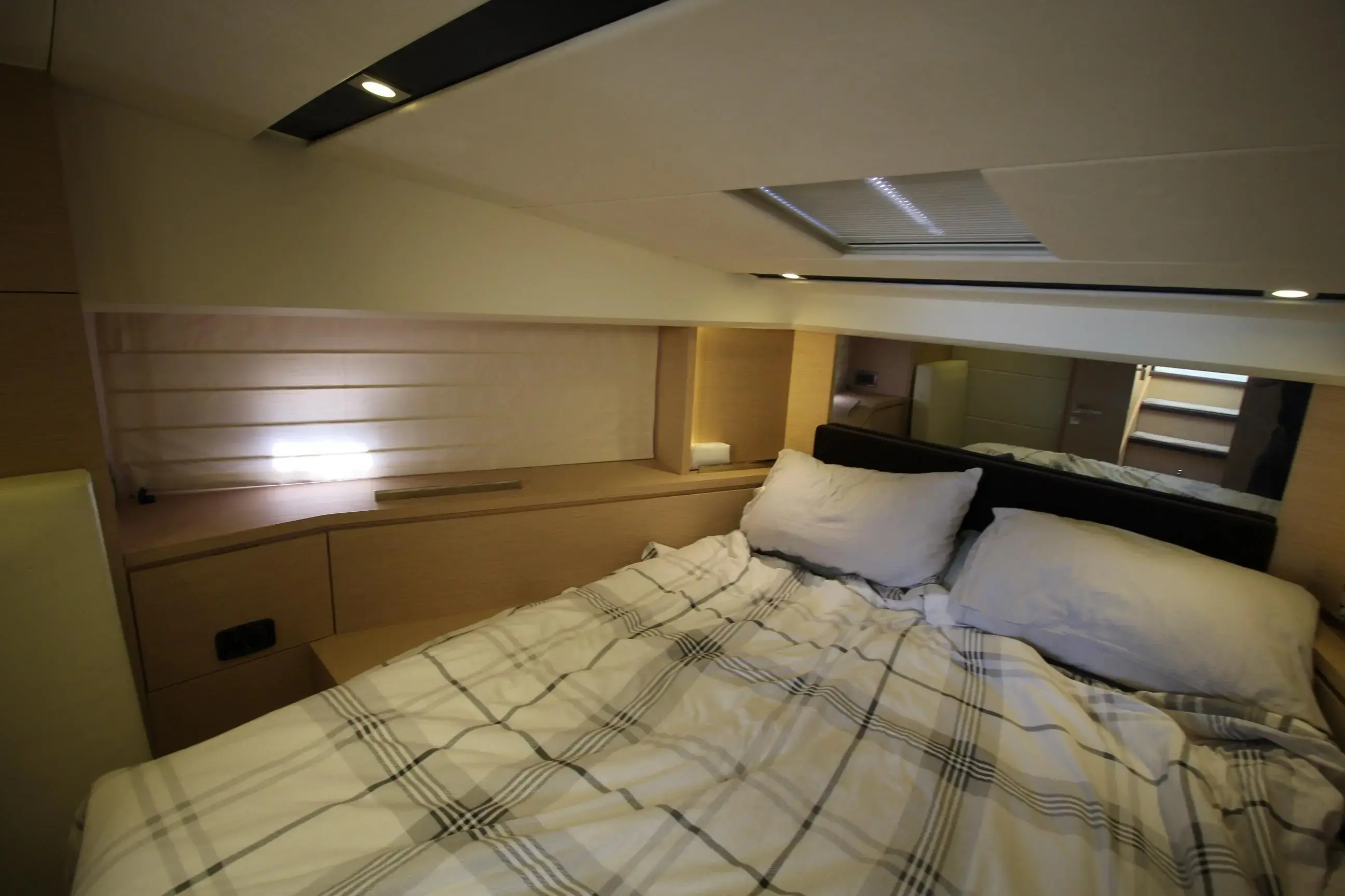 Thumbnail von Prestige 420