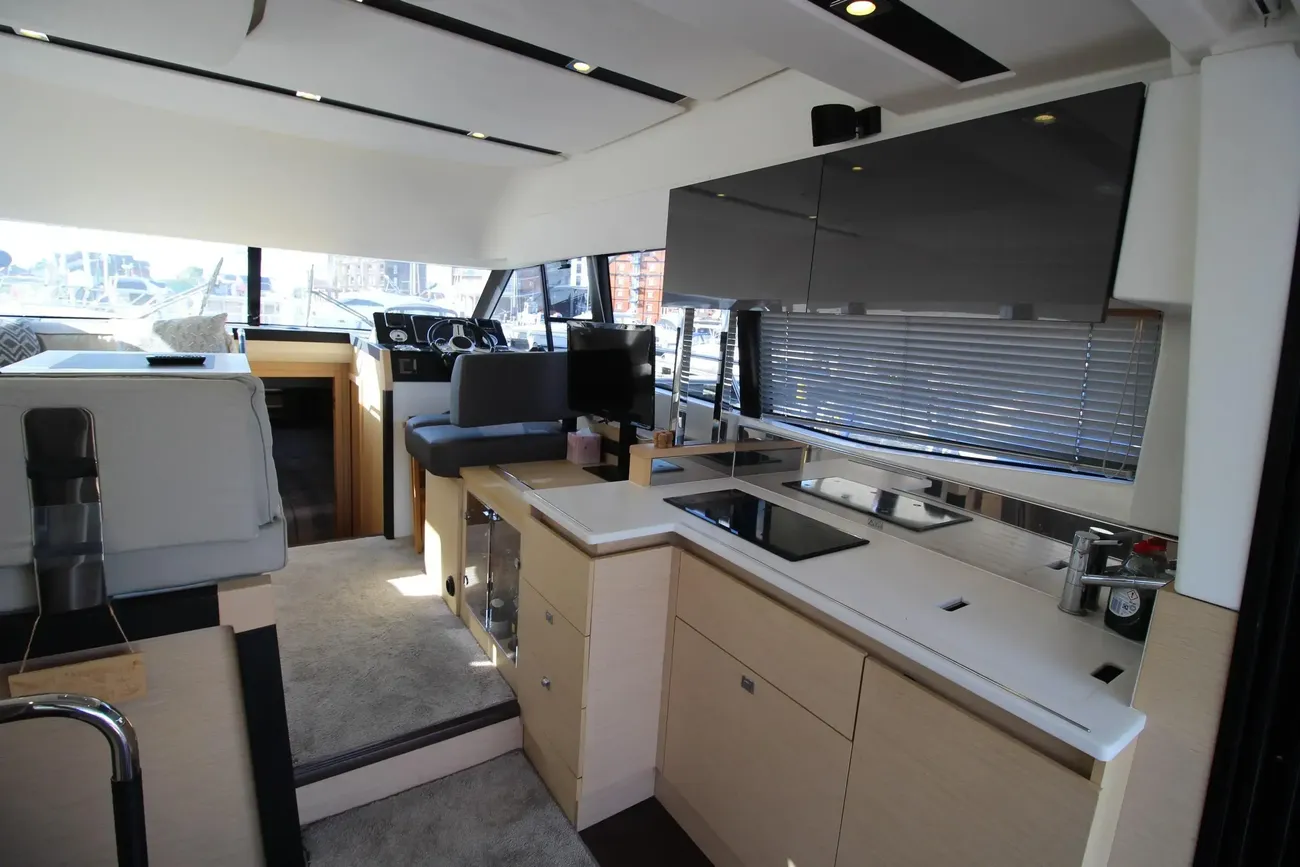 Thumbnail von Prestige 420