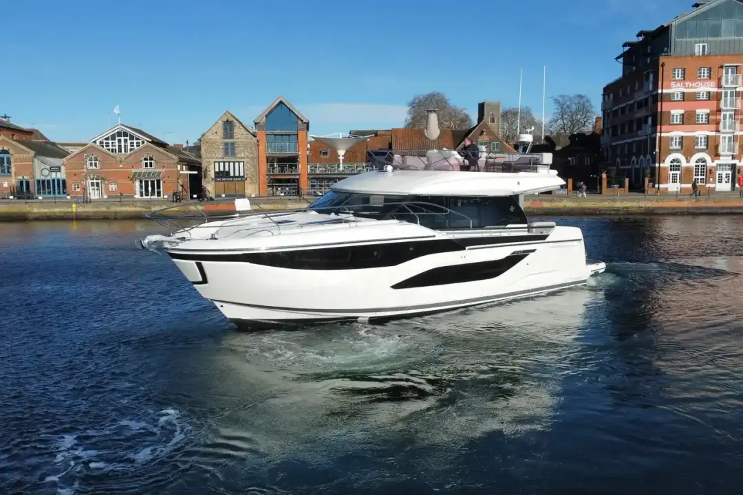 プレステージ F4.9