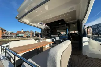 Thumbnail von Prestige F4.9