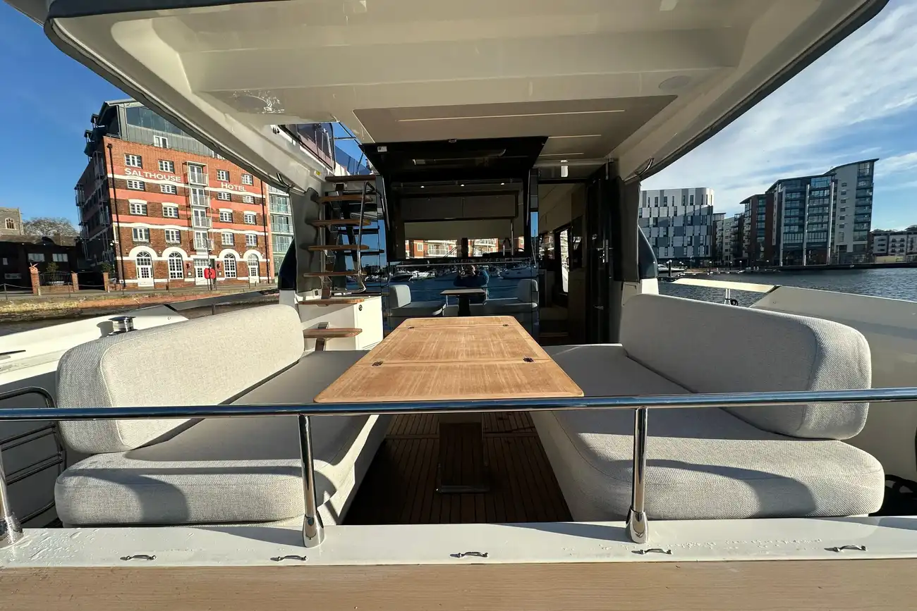 Thumbnail von Prestige F4.9