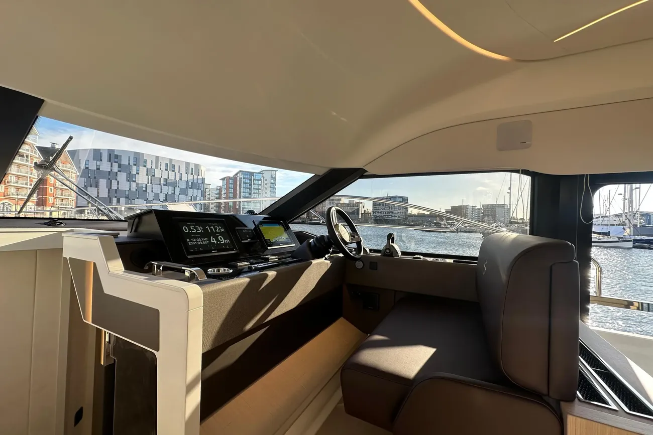 Thumbnail von Prestige F4.9