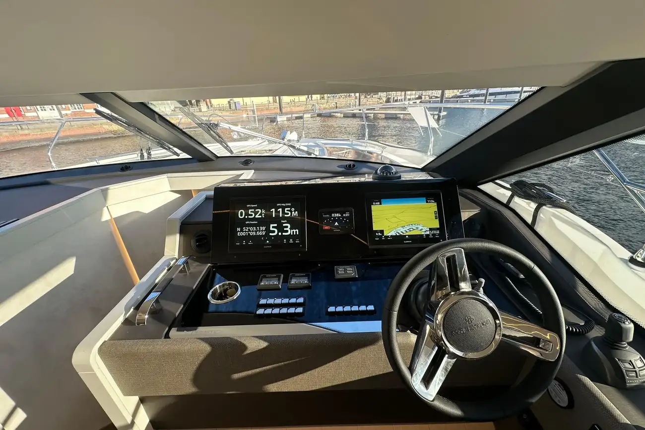 Thumbnail von Prestige F4.9