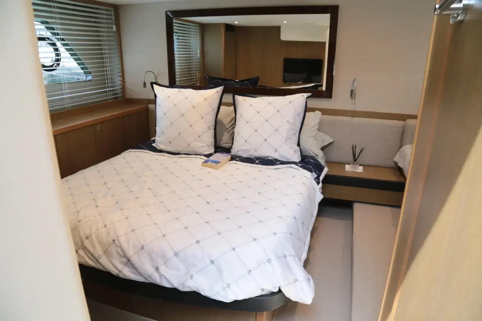 Thumbnail von Принцесса V52