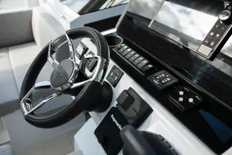 Thumbnail von Sealine C335