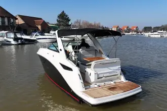 Thumbnail von Sea Ray 265 Sundancer