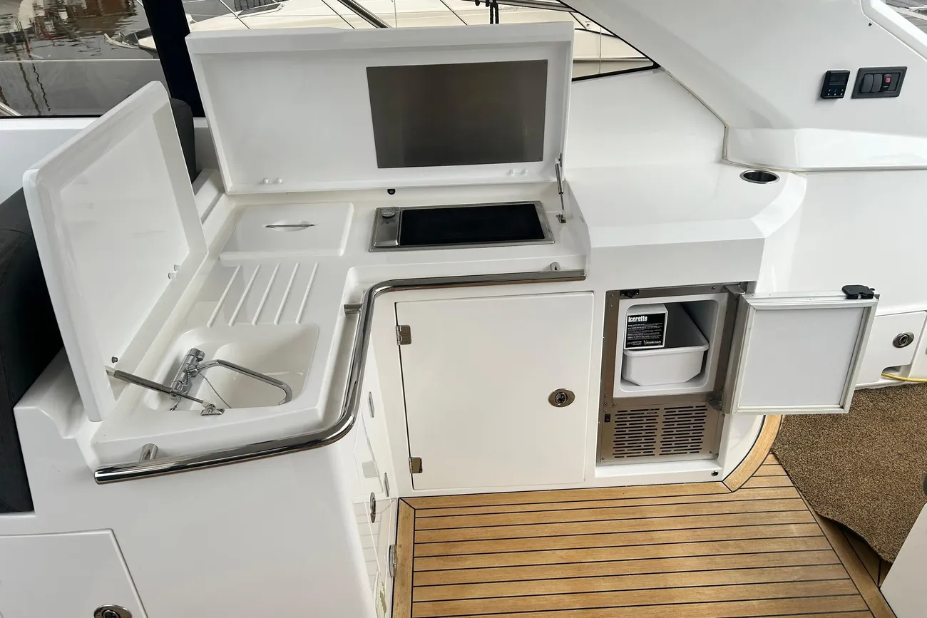 Thumbnail von Sunseeker Portofino 48