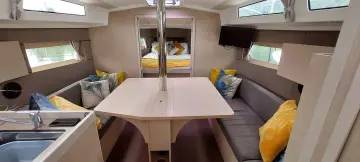 Thumbnail von Beneteau Oceanis 38.1 Tink
