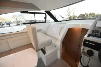 Thumbnail von Rodman Spirit 31 HT Outboard Pufferfish