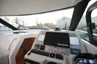 Thumbnail von Rodman Spirit 31 HT Outboard Pufferfish