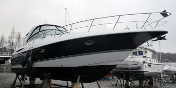 Thumbnail von Cruisers Yachts 420 Express Shalimar