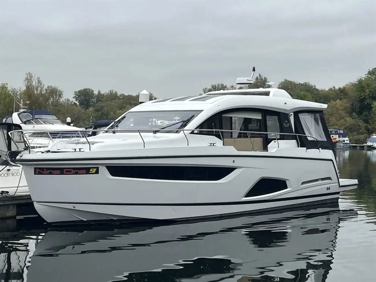 Sealine C430