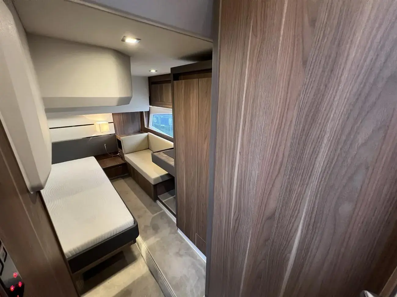 Thumbnail von Sealine C430