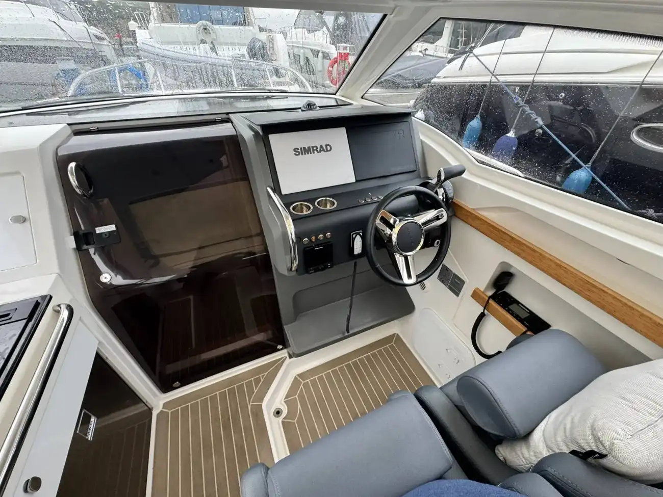 Thumbnail von Nimbus W9