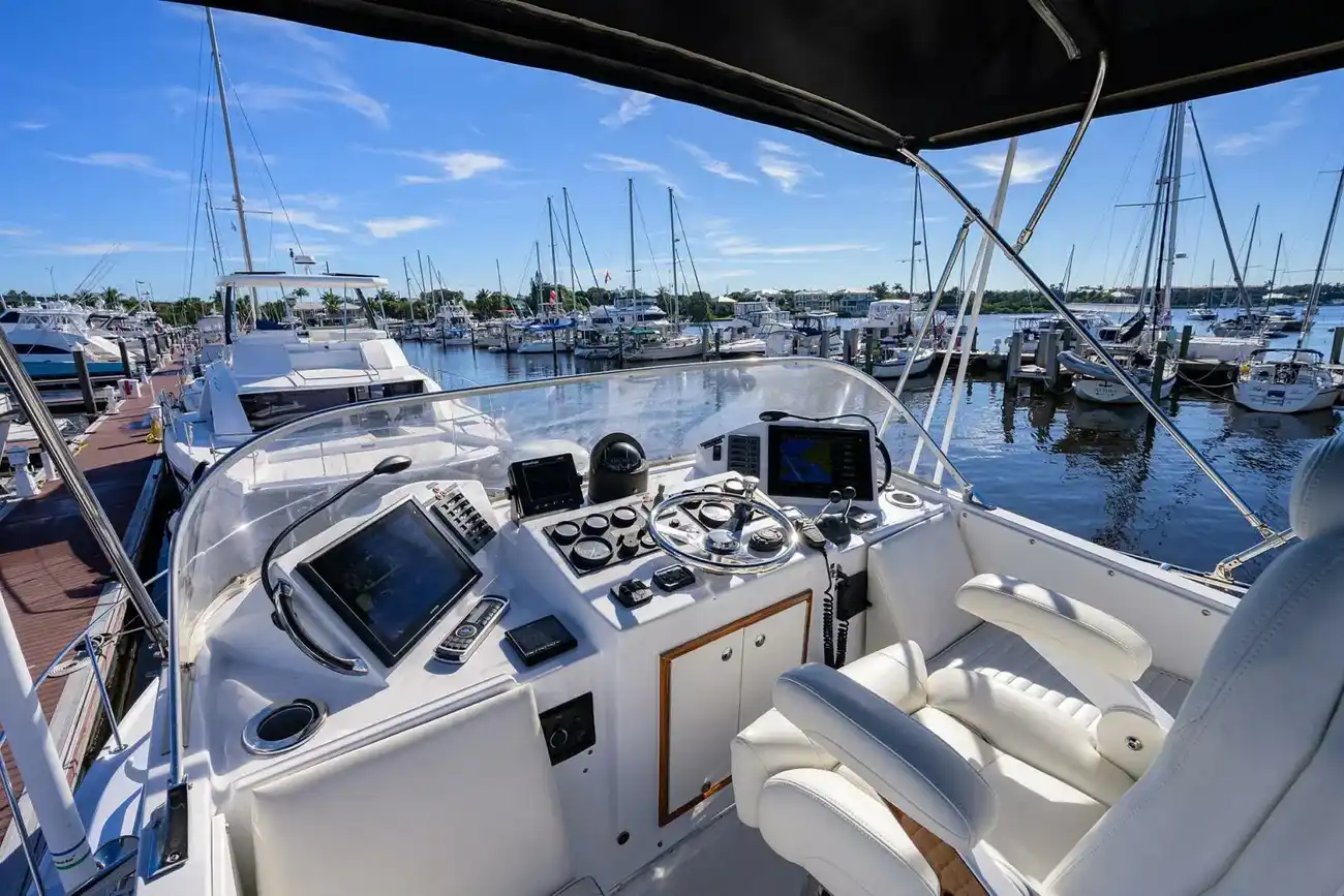 Thumbnail von Bertram 38 Sport Fisherman FIELD & SEA