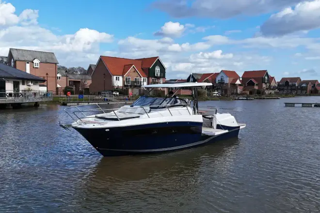 Jeanneau Cap Camarat 10.5 WA S2