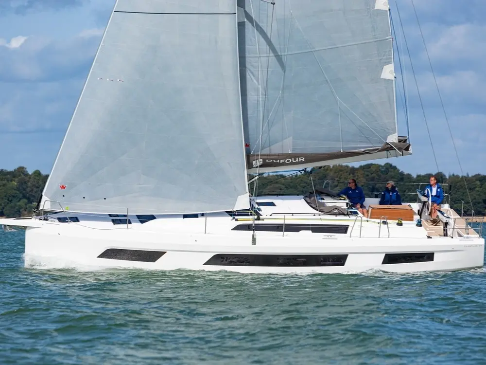 Thumbnail von Dufour 44 New #092