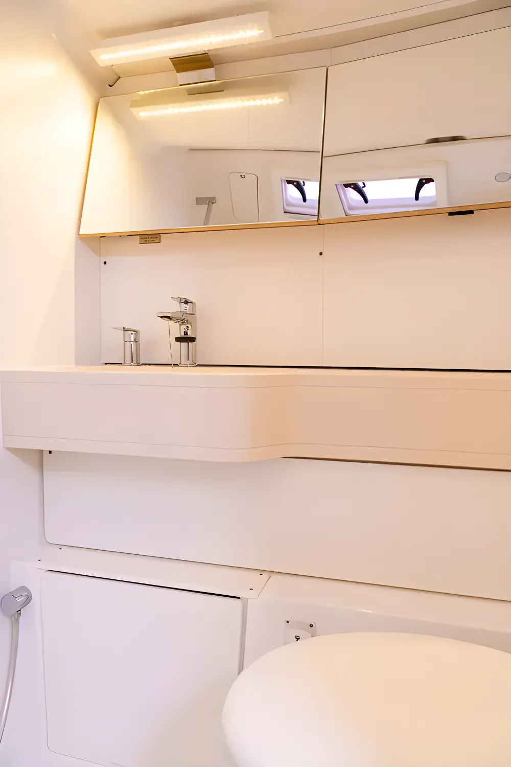 Thumbnail von Dufour 44 New #092