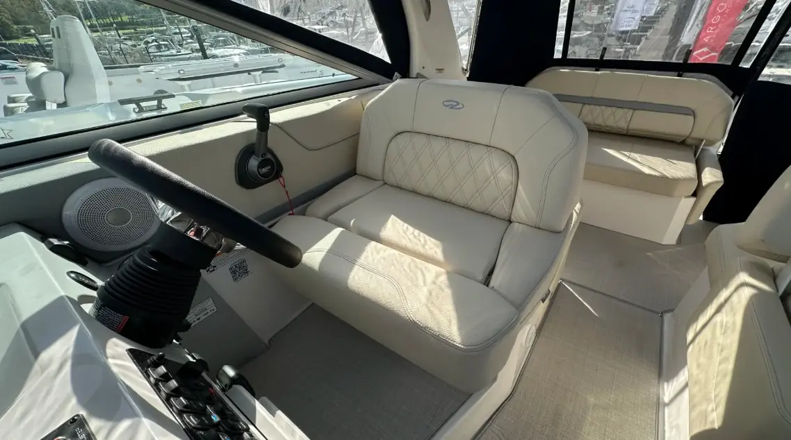 Thumbnail von Regal 26 Express