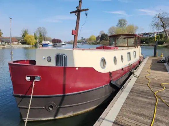R.S.Boats Réplique de péniche hollandaise M B Ellie