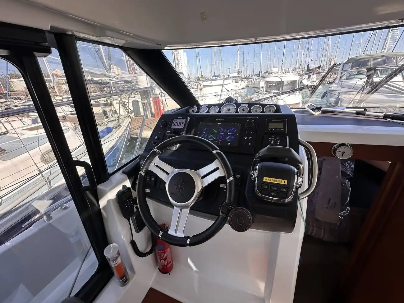 Thumbnail von Jeanneau NC9