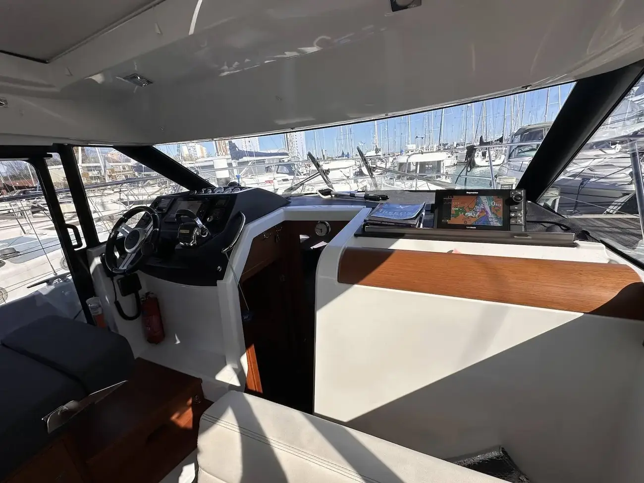 Thumbnail von Jeanneau NC9