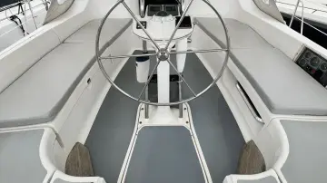 Thumbnail von Hunter 426 1754