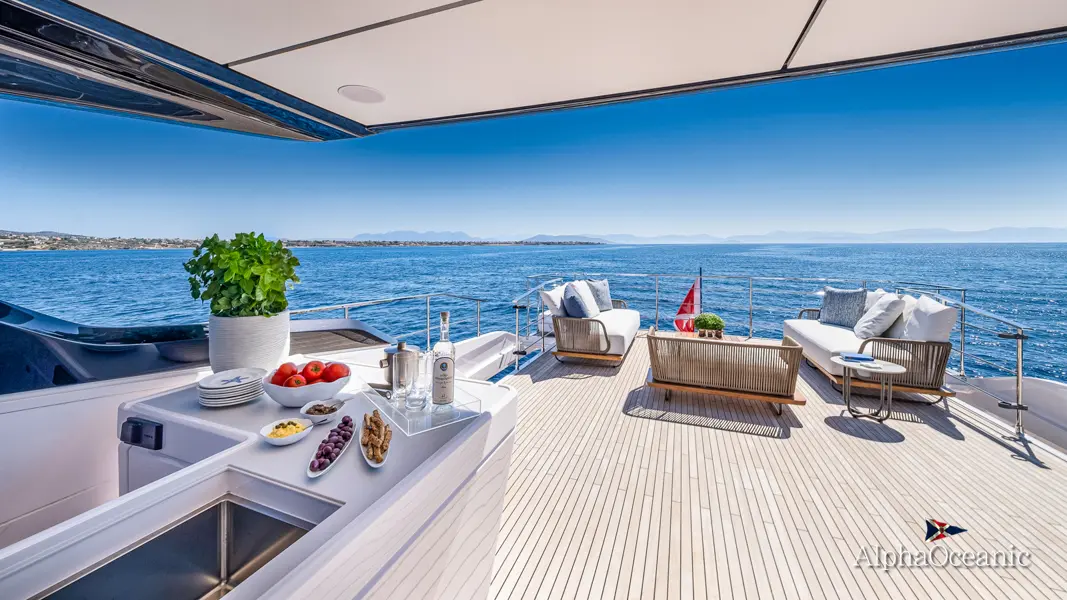 Thumbnail von Ferretti Yachts 1000