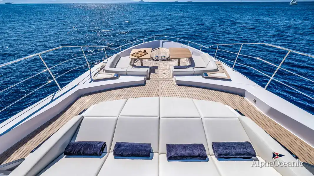 Thumbnail von Ferretti Yachts 1000