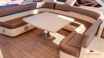 Thumbnail von Ferretti Yachts 800