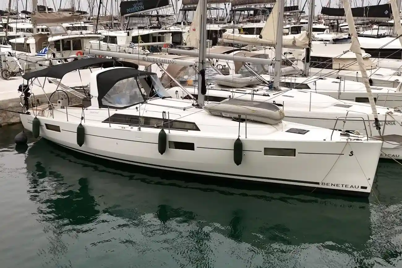 Thumbnail von Beneteau Oceanis 41.1
