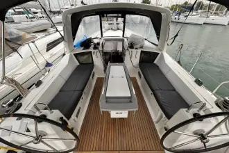 Thumbnail von Beneteau Oceanis 41.1