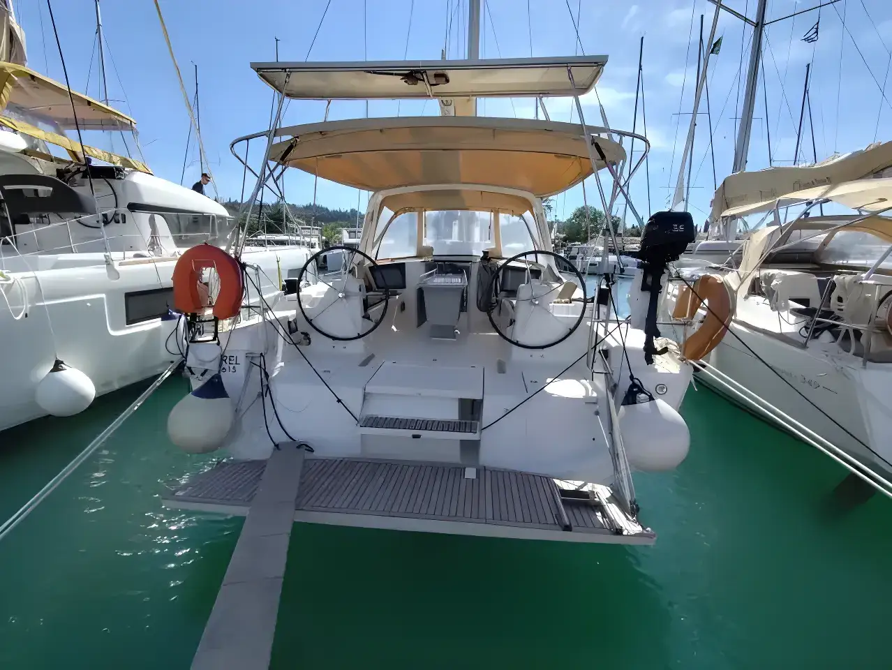 Thumbnail von Beneteau Oceanis 41.1