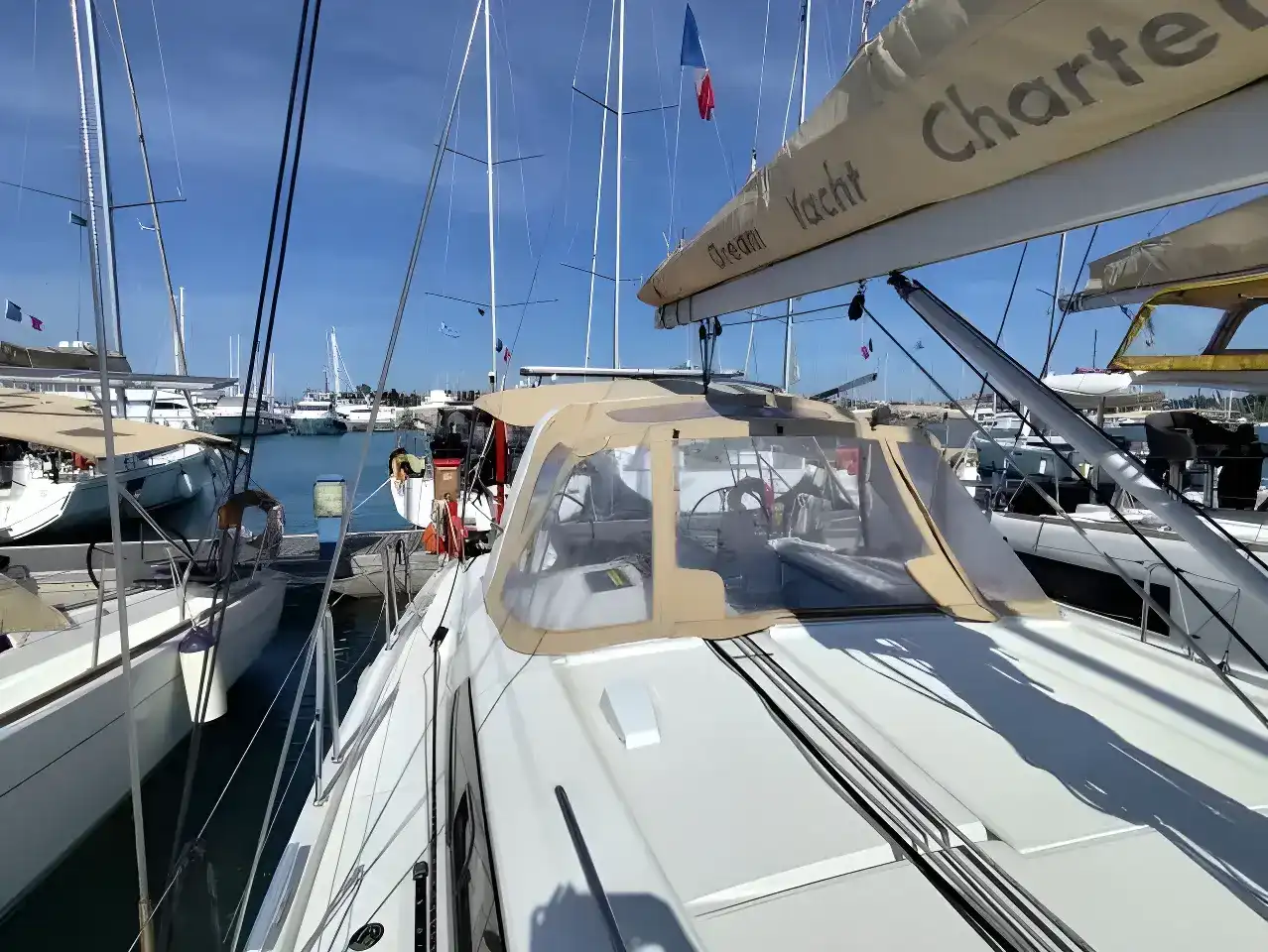 Thumbnail von Beneteau Oceanis 41.1