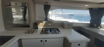 Thumbnail von Fountaine Pajot Saona 47