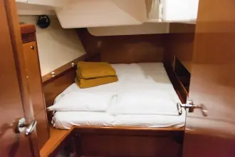 Thumbnail von Beneteau Oceanis 54