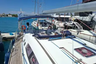 Thumbnail von Beneteau Oceanis 54