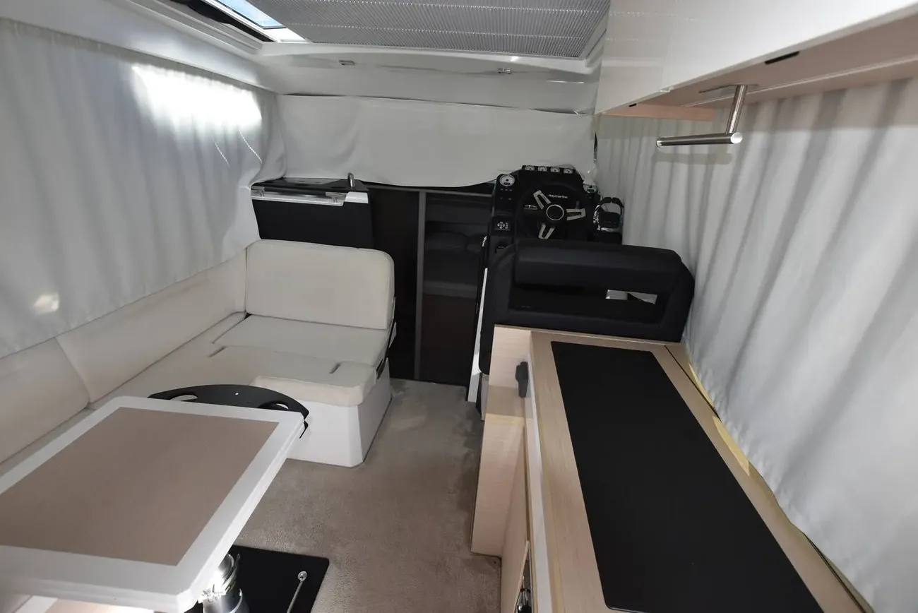 Thumbnail von Jeanneau NC 33