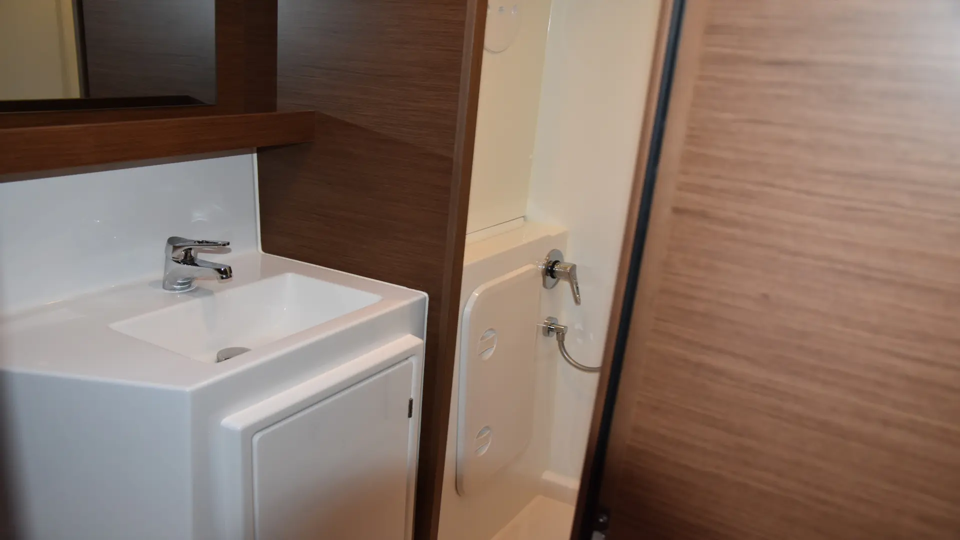 Thumbnail von Lagoon 42 ARION AC, Gen, W.Maker