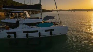 Thumbnail von Lagoon 51 AEGEUS (Klima, jenerik, W.Maker, teak güverte, su altı ışıkları)