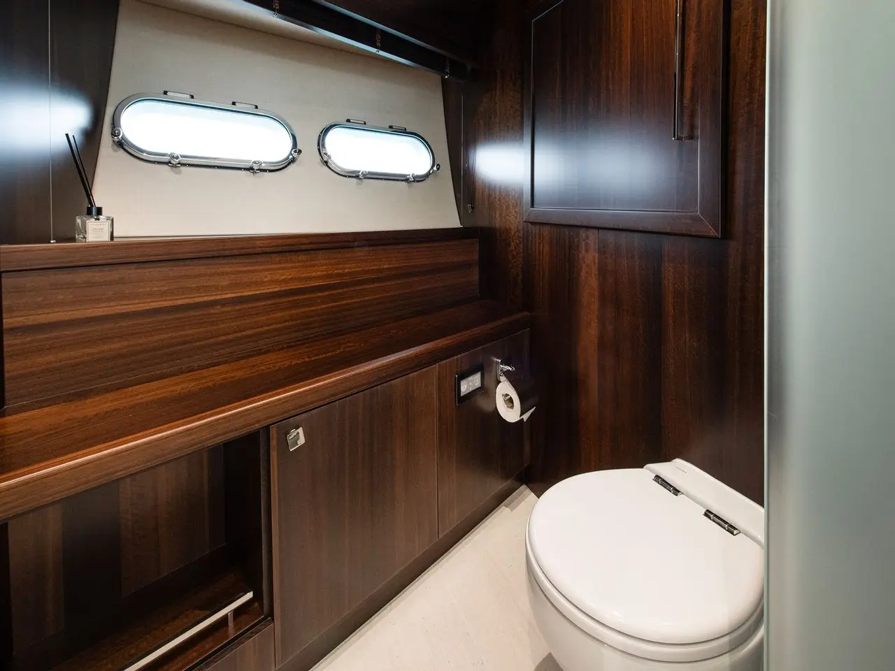 Thumbnail von Sunseeker 95 Yacht SEAWOLF