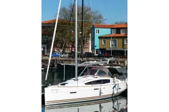 Thumbnail von Jeanneau Sun Odyssey 41 DS