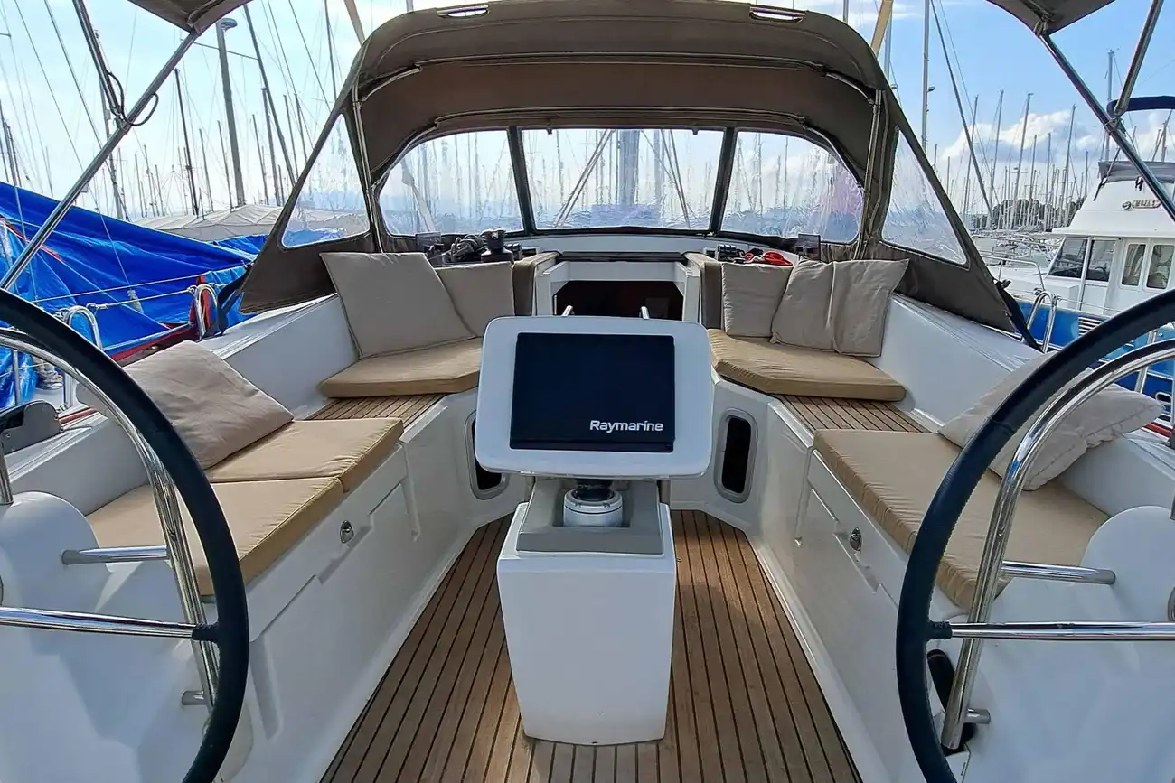 Thumbnail von Jeanneau Sun Odyssey 41 DS