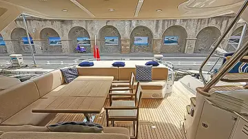 Thumbnail von Sunseeker 68 Sport Yacht