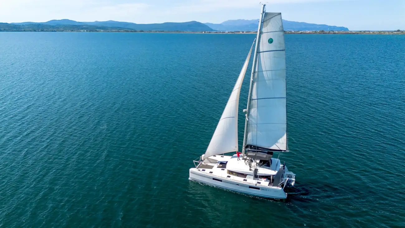 Thumbnail von Lagoon 52 Fly FINISTERRE